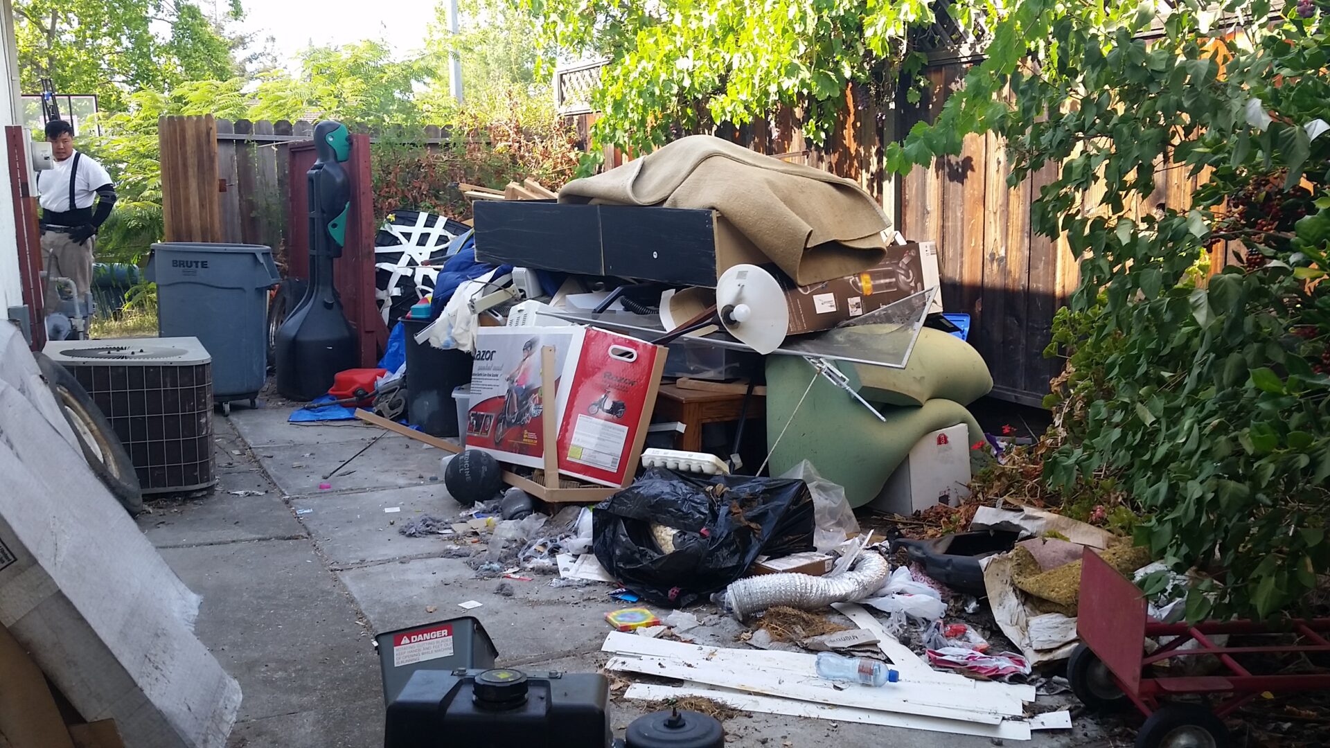 How Junk Removal Helps With Post-Party Cleanups