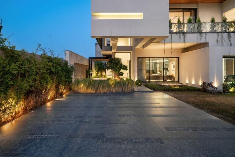 houses for sales near me